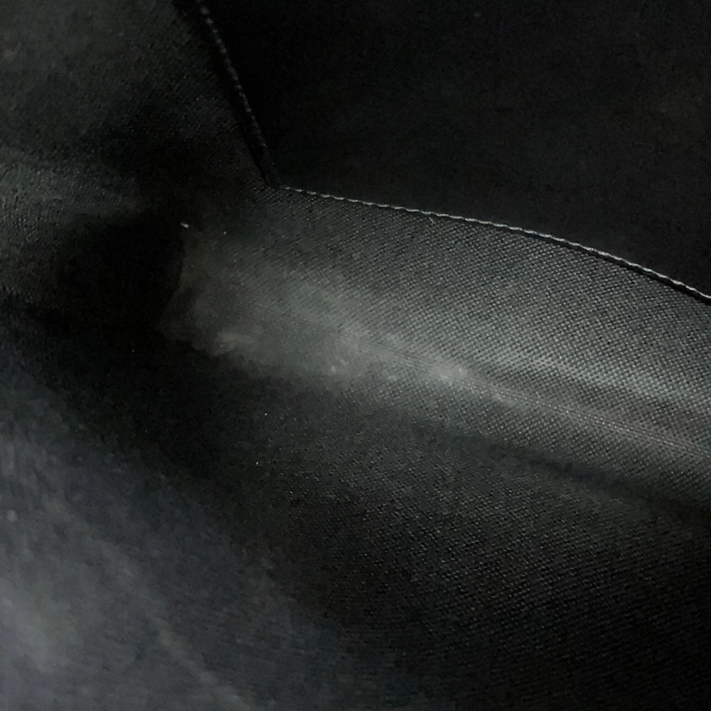GUCCI Authentic Black Shoulder Bag - Picture 10 of 16